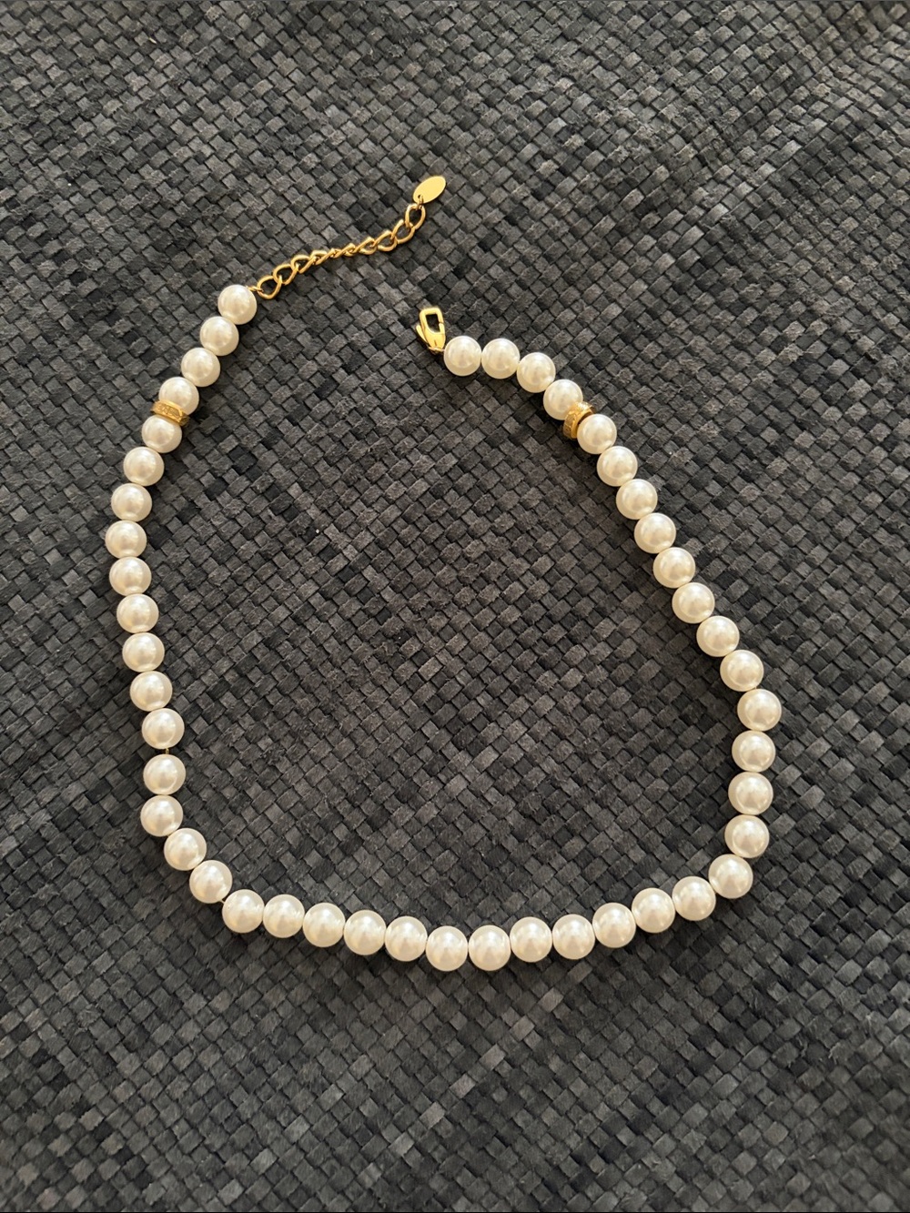Classic Pearl Bead Necklace with Gold Accents - Unbranded. Make an offer